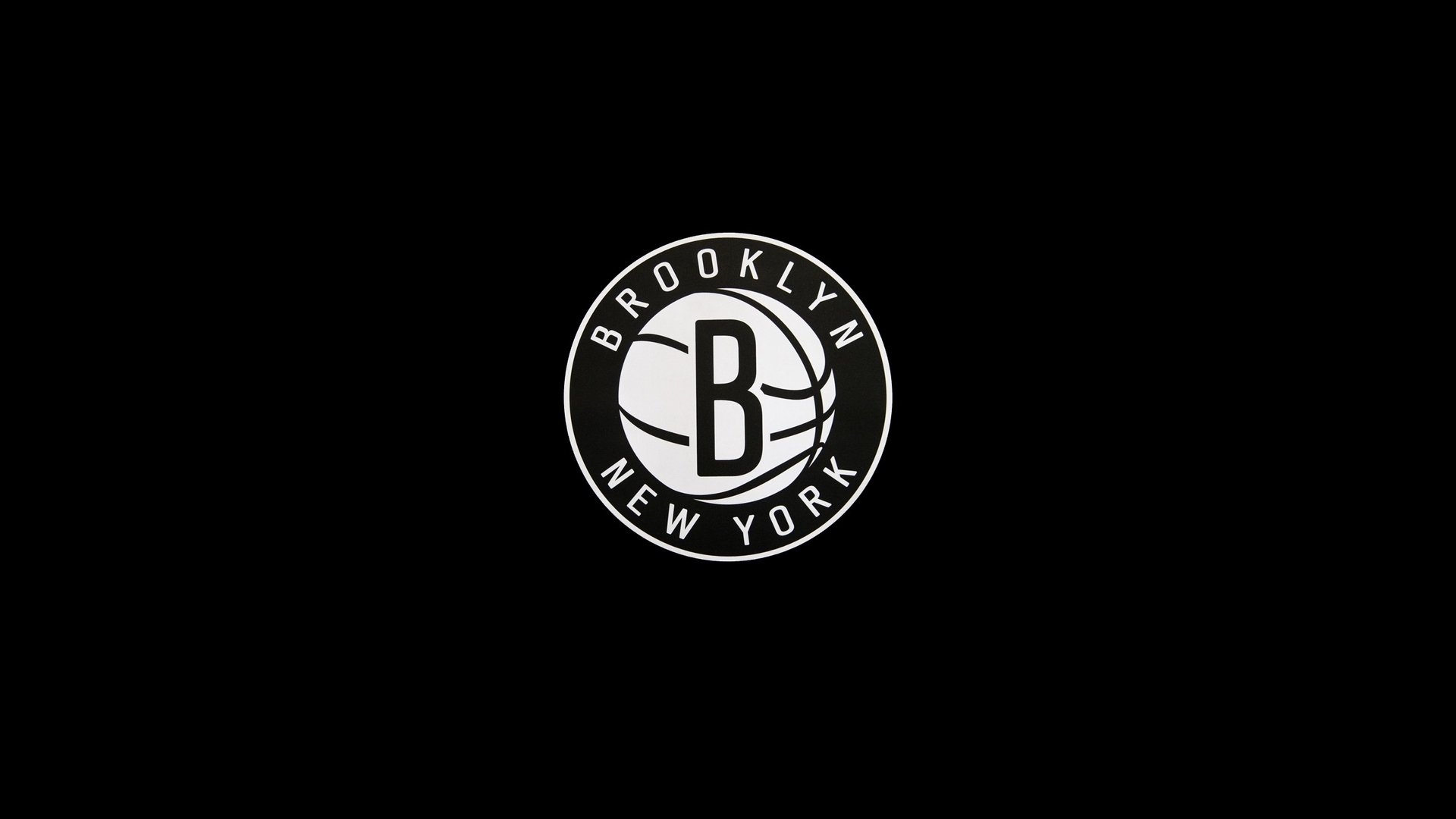防线的裂痕，当巴黎的连胜雄心遇上宏远的欧联梦碎瞬间